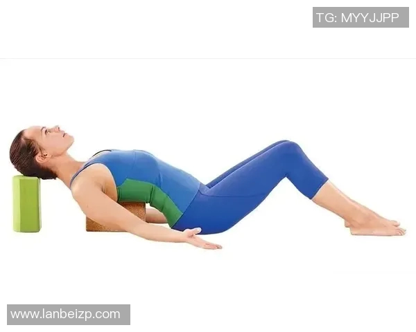 蛙泳技巧解析与训练方法探索 助力提升游泳水平的全面指南